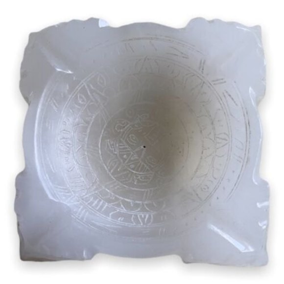 Onyx Alabaster  White Aztec Carved Face Ashtray Mexico Vintage 1970s - Picture 5 of 5